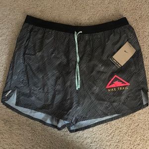 NWT men’s Nike running shorts